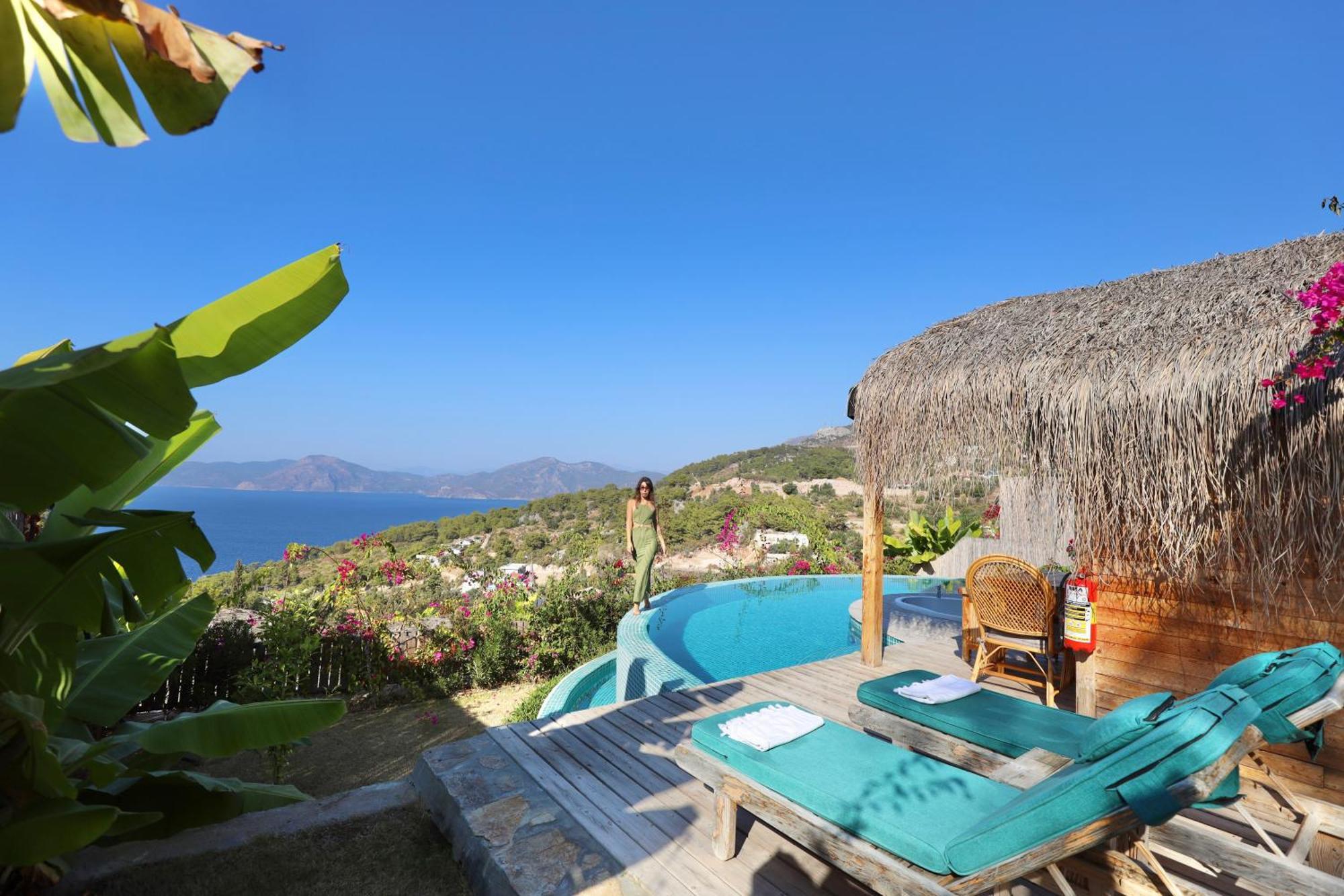 Seaview Faralya Hotel Exterior photo