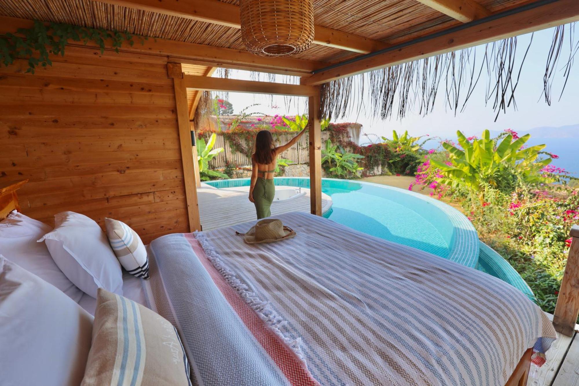 Seaview Faralya Hotel Exterior photo