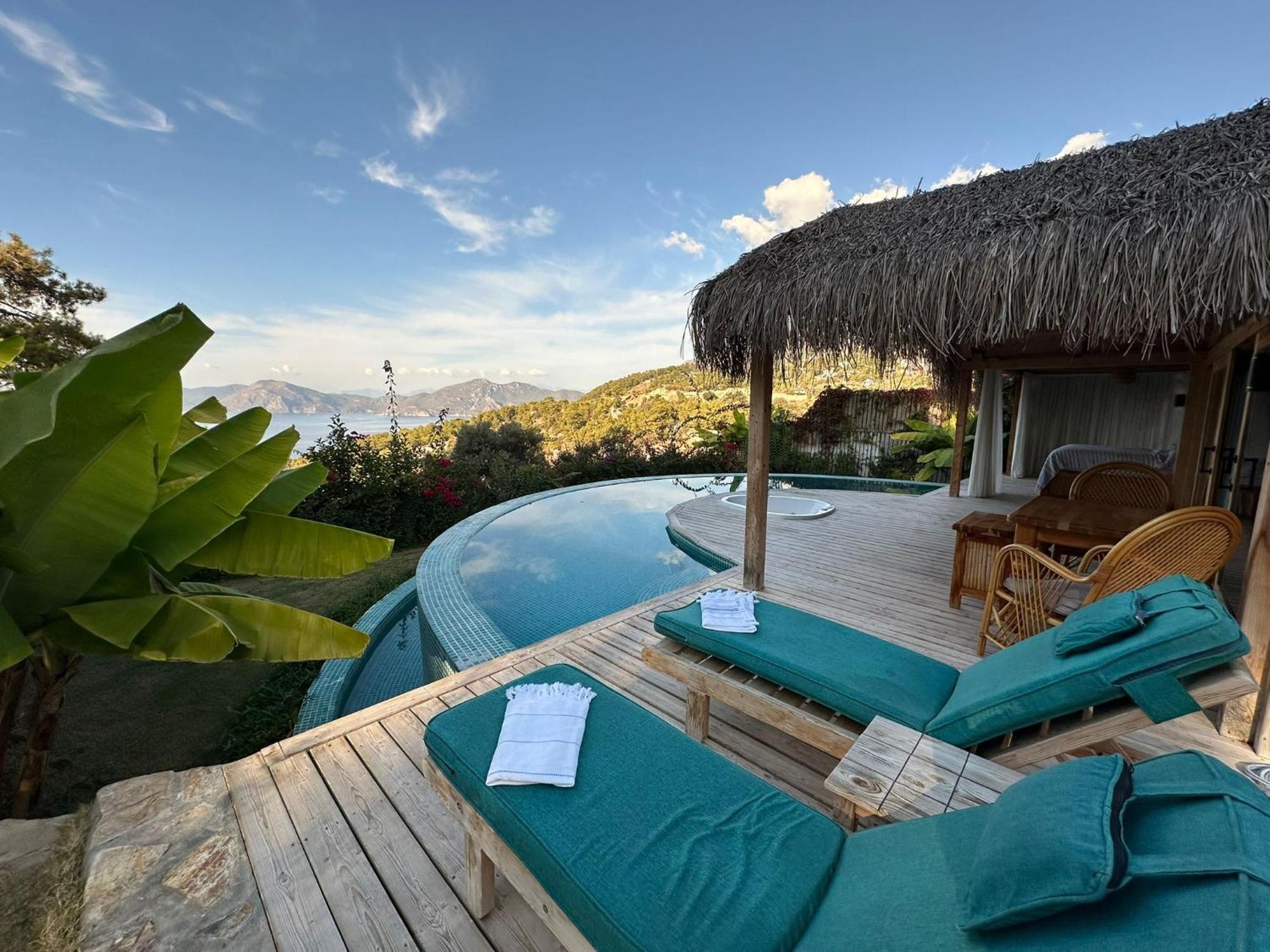 Seaview Faralya Hotel Exterior photo
